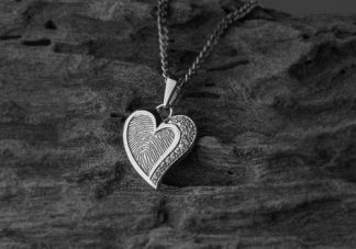 Hänger mit Fingerabdruck